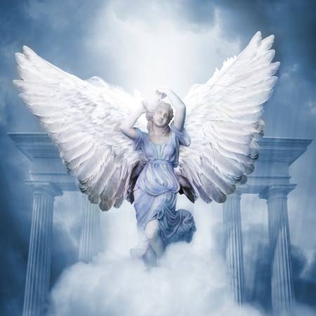 nebo, oblaci, krila, žena, nebo Eti Swinford - Dreamstime
