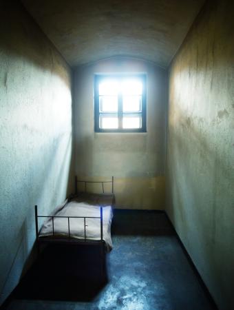 zatvor, stanica, krevet, prozor Constantin Opris - Dreamstime
