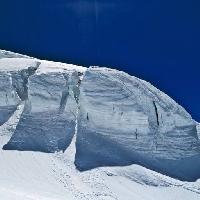 Pixwords 와 이미지 산, 눈, 그림자, 하늘, 얼음, 감기, 산 Paolo Amiotti (Kippis)